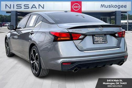 2023 Nissan Altima SR FWD