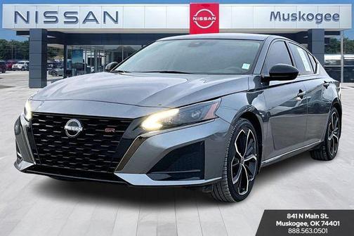 2023 Nissan Altima SR FWD
