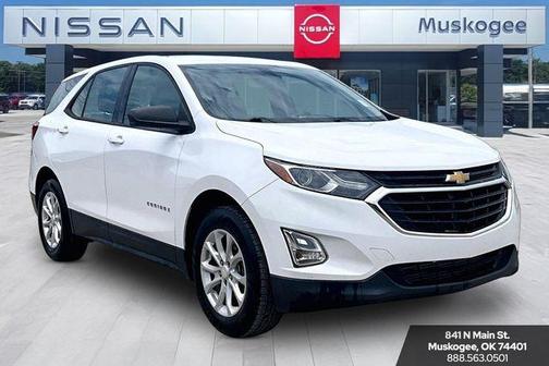 Summit White 2018 Chevrolet Equinox LS