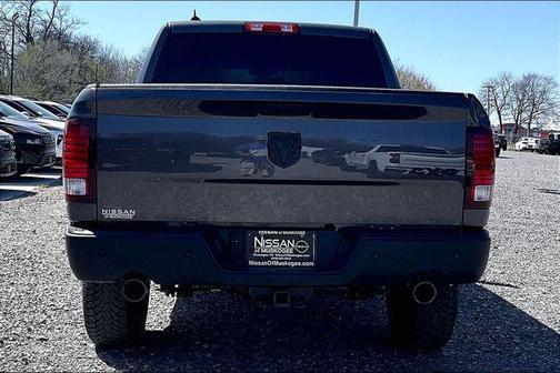 2022 RAM 1500 Classic SLT