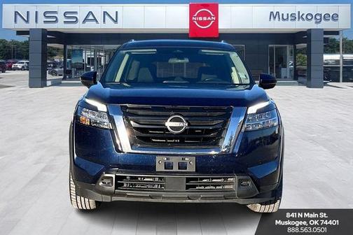 2022 Nissan Pathfinder SV 2WD
