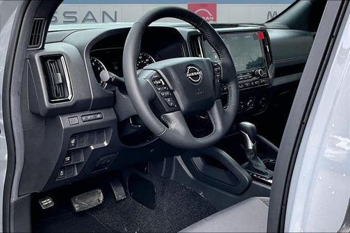 Boulder Gray Pearl 2026 Nissan Frontier SV