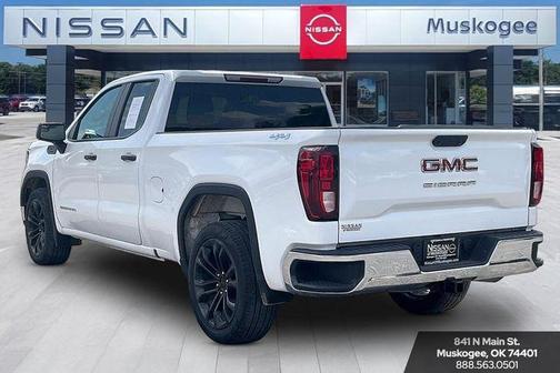Summit White 2023 GMC Sierra 1500 Pro