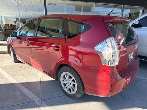2014 Toyota Prius v Two