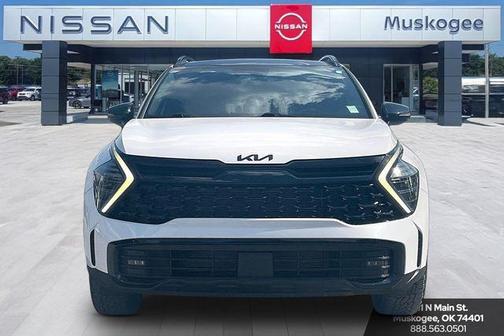 Glacial White Pearl 2025 Kia Sportage S