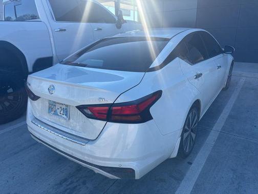 2022 Nissan Altima 2.5 SL