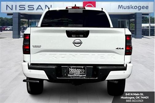 2026 Nissan Frontier SV