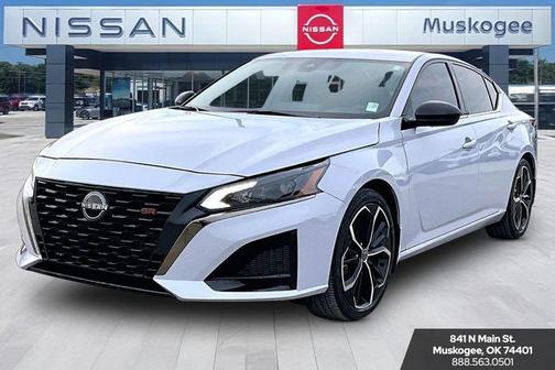 2023 Nissan Altima SR FWD