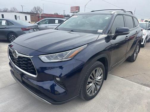 2021 Toyota Highlander Platinum