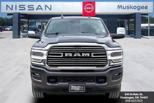 Crystal Metallic 2024 RAM 2500 Laramie Crew Cab 4x4 6'4' Box