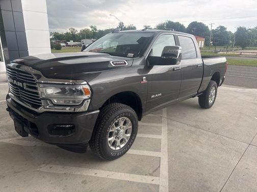 Crystal Metallic 2024 RAM 2500 Laramie Crew Cab 4x4 6'4' Box