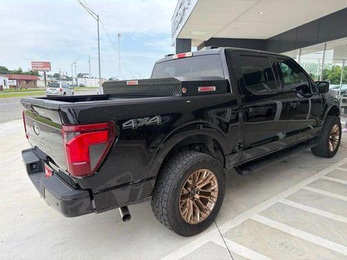 Agate Black Metallic 2026 Ford F-150 XLT