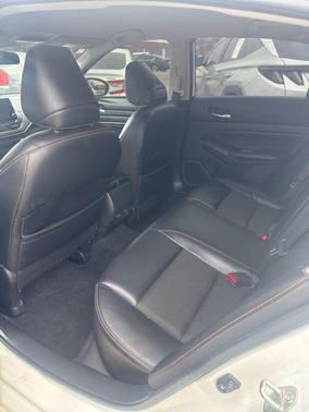 2021 Nissan Altima SR FWD