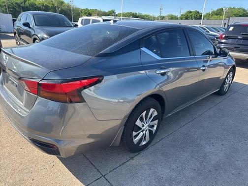 2020 Nissan Altima S FWD