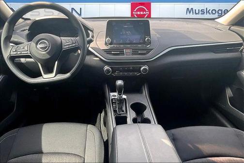 2025 Nissan Altima S FWD