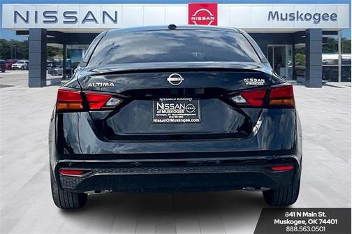 2025 Nissan Altima S FWD