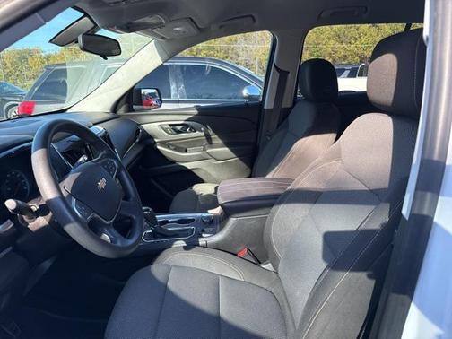 2018 Chevrolet Traverse LS