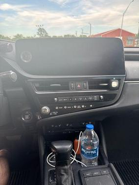 White Pearl 2022 Lexus ES 350 Base