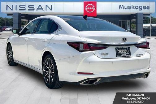 White Pearl 2022 Lexus ES 350 Base