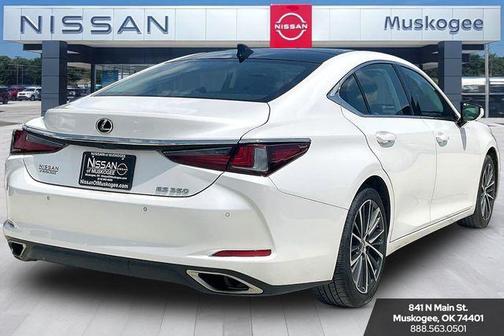 White Pearl 2022 Lexus ES 350 Base