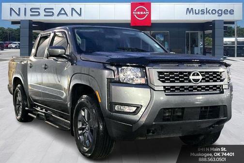 2025 Nissan Frontier SV