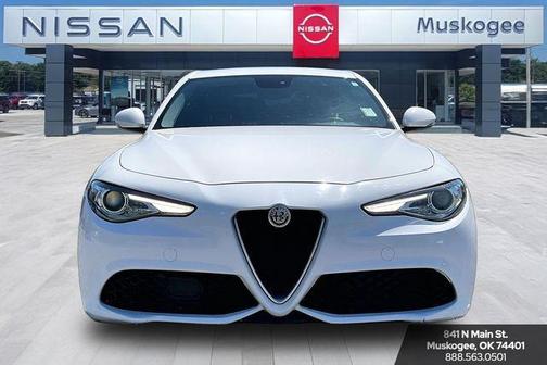 Alfa White 2019 Alfa Romeo Giulia Sport