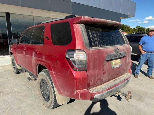 Barcelona Red Metallic 2018 Toyota 4Runner TRD Off Road Premium