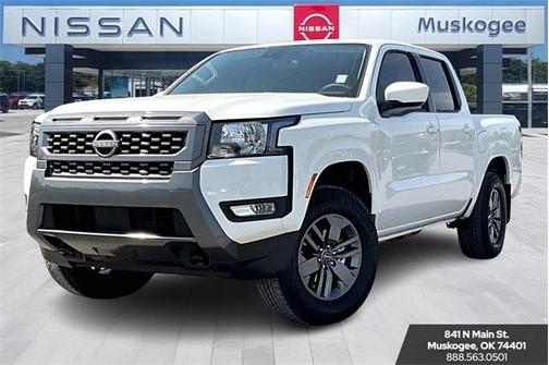 2025 Nissan Frontier SV