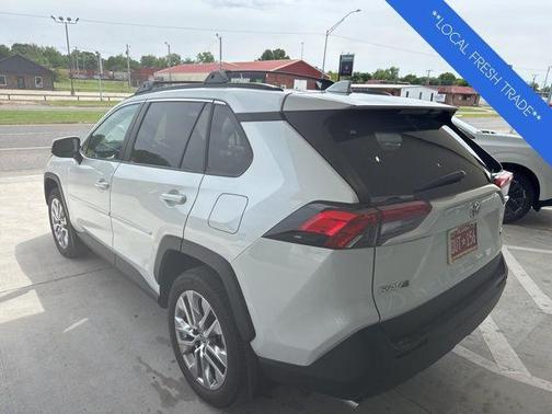 Wind Chill Pearl 2024 Toyota RAV4 XLE Premium