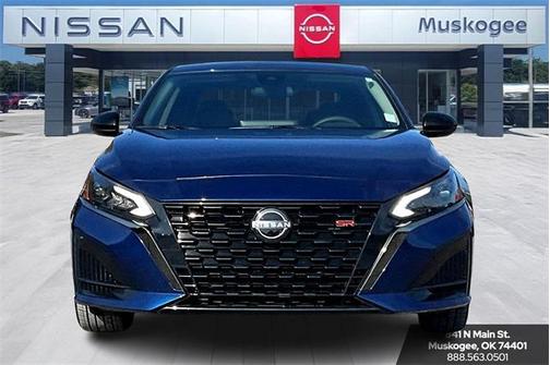 2024 Nissan Altima SR FWD