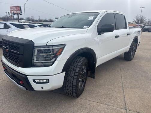 2022 Nissan Titan PRO-4X