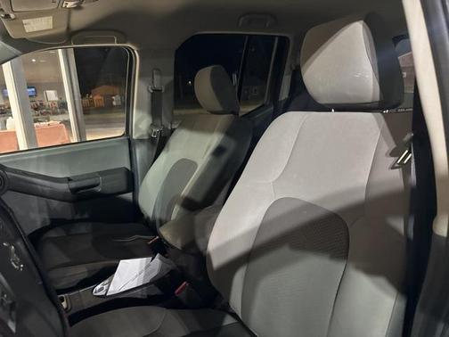 2014 Nissan Xterra S