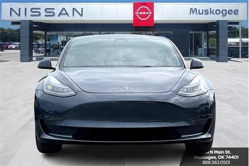 2022 Tesla Model 3 Standard Range
