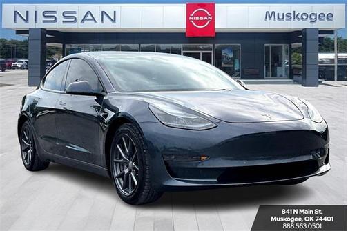 2022 Tesla Model 3 Standard Range