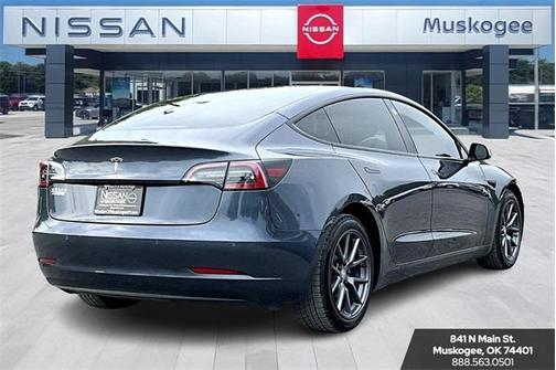 2022 Tesla Model 3 Standard Range