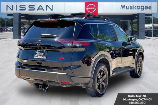 Super Black 2025 Nissan Rogue Rock Creek