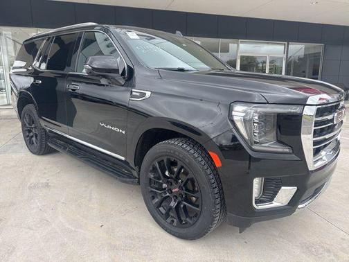 2022 GMC Yukon SLT
