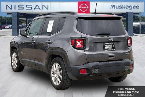 Granite Crystal Metallic Clearcoat 2020 Jeep Renegade Latitude