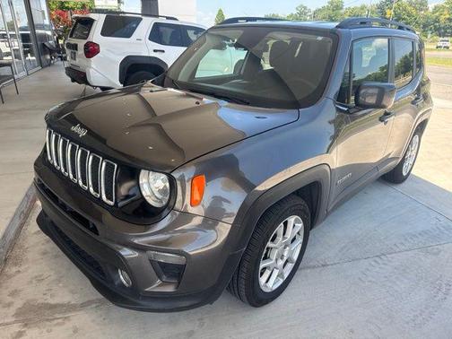 Granite Crystal Metallic Clearcoat 2020 Jeep Renegade Latitude