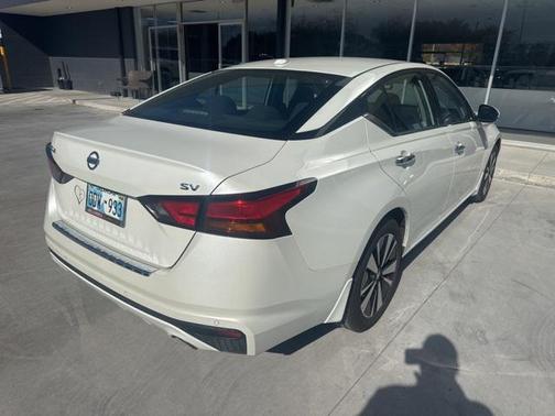 2020 Nissan Altima 2.5 SV