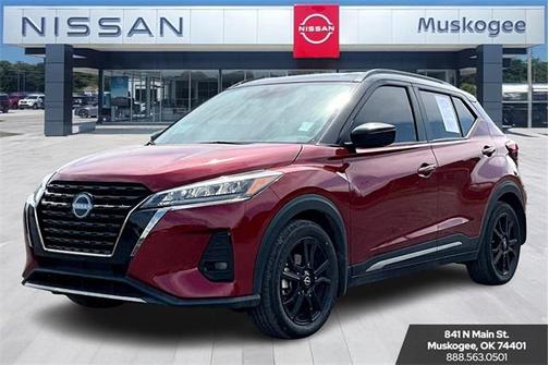 2023 Nissan Kicks SR