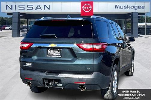 2018 Chevrolet Traverse LT Cloth