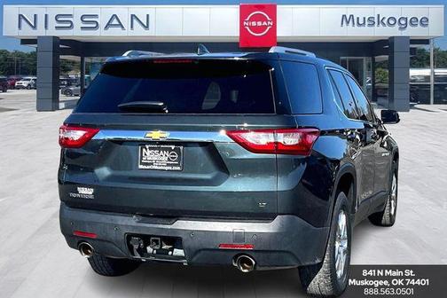 2018 Chevrolet Traverse LT Cloth