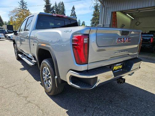 Sterling 2026 GMC Sierra 3500 SLT