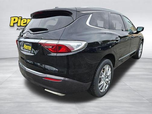 2022 Buick Enclave Premium