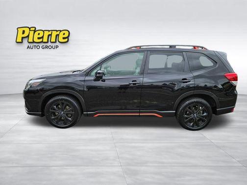 Crystal Black Silica 2024 Subaru Forester Sport
