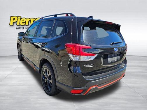 Crystal Black Silica 2024 Subaru Forester Sport