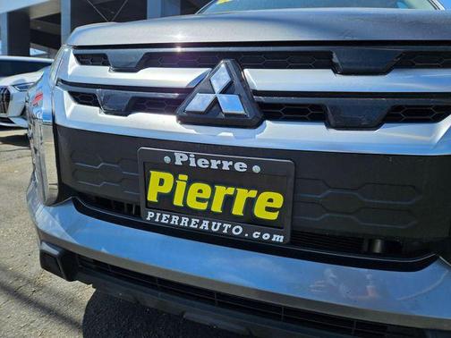 Mercury Gray Metallic 2024 Mitsubishi Outlander Sport 2.0 SE