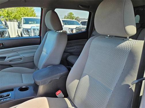 2014 Toyota Tacoma Base