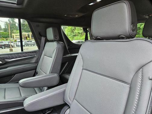 Onyx Black 2023 GMC Yukon Denali